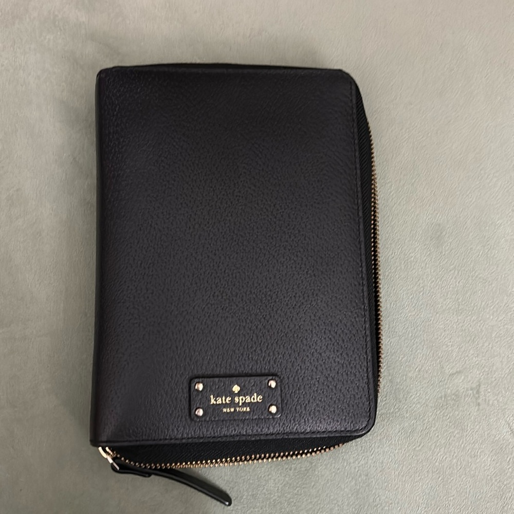 Kate Spade Planner Wellesley Black Organizer Wallet